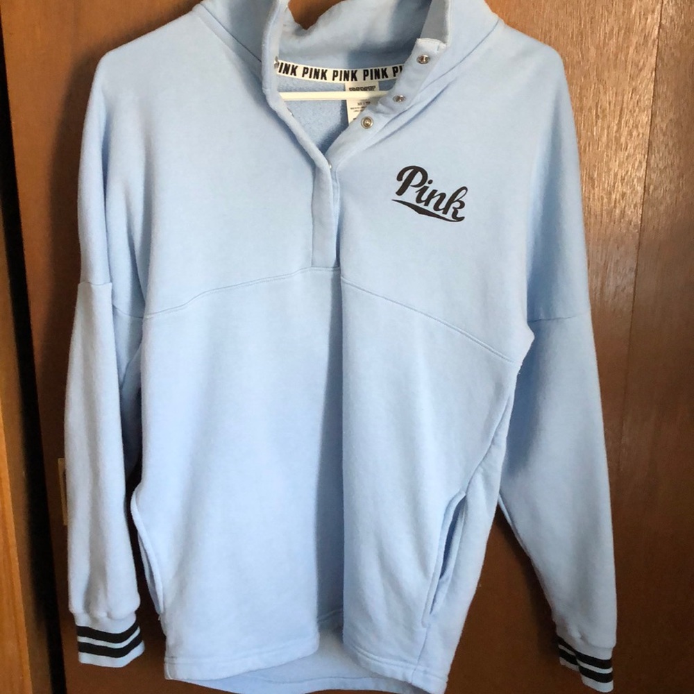 Pink sweatshirt (blue)